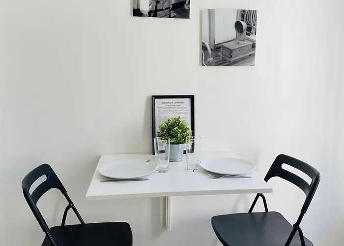 Port De * סנרי-סור-מר