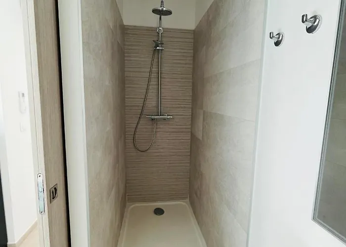 Port De * סנרי-סור-מר